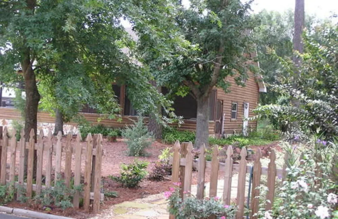 Shalom House Bed And Breakfast-1
